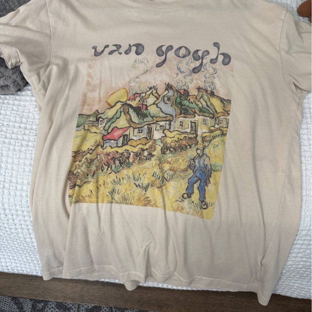 Abercrombie & Fitch Men’s Graphic Tee